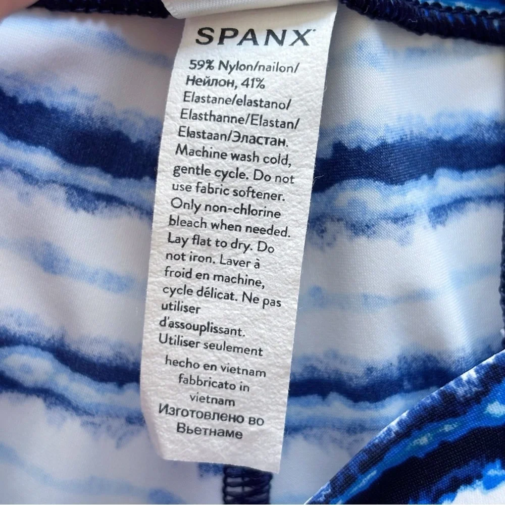 Spanx Blue Striped Sunshine Swim Shorts Small - Picture 6 of 6